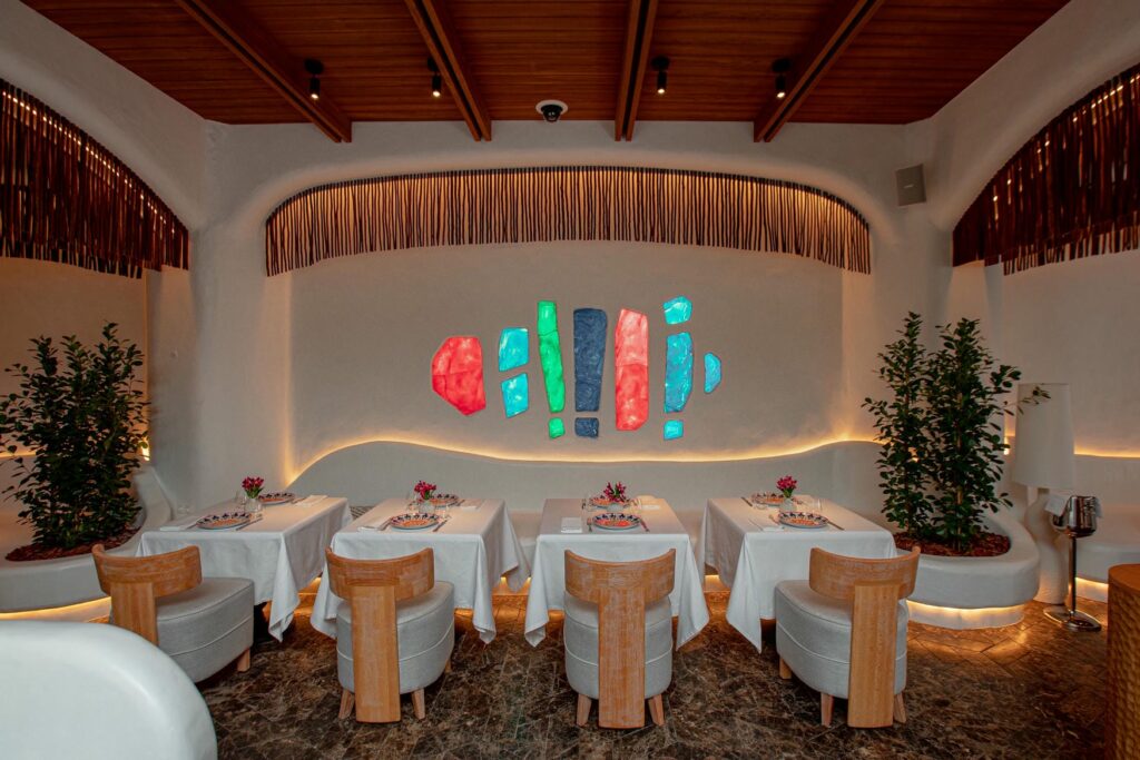 Основной зал слайд 4